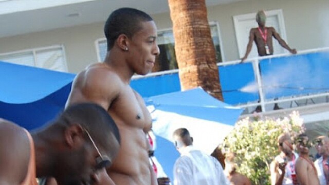 Tabloid Man – Tyson Kobie